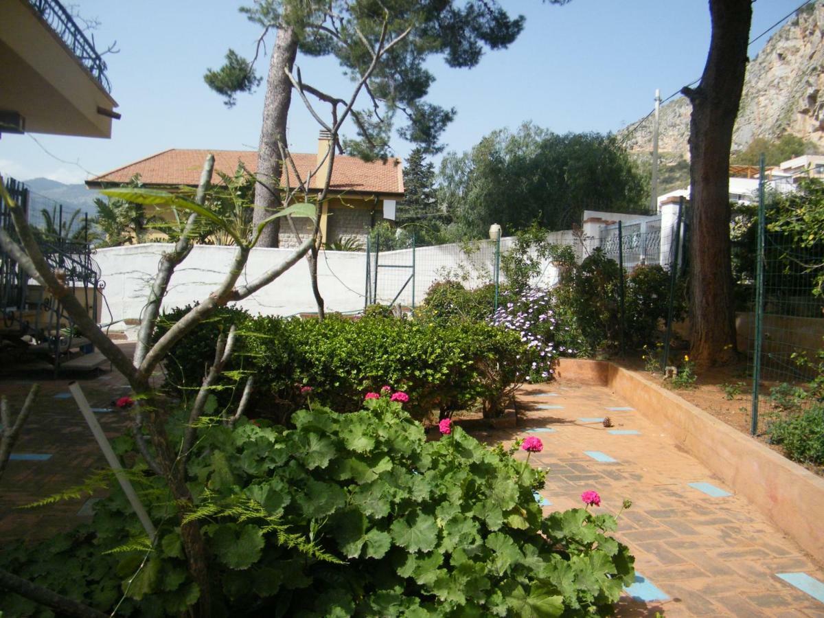 Miramare Mondello Palermo Exterior foto